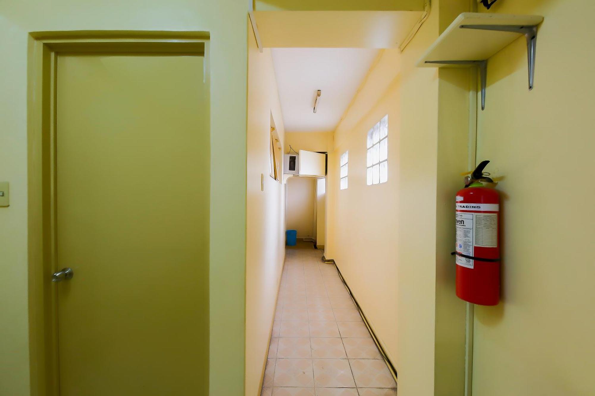 Oyo 840 Orangenest Apartelle Manila Kültér fotó