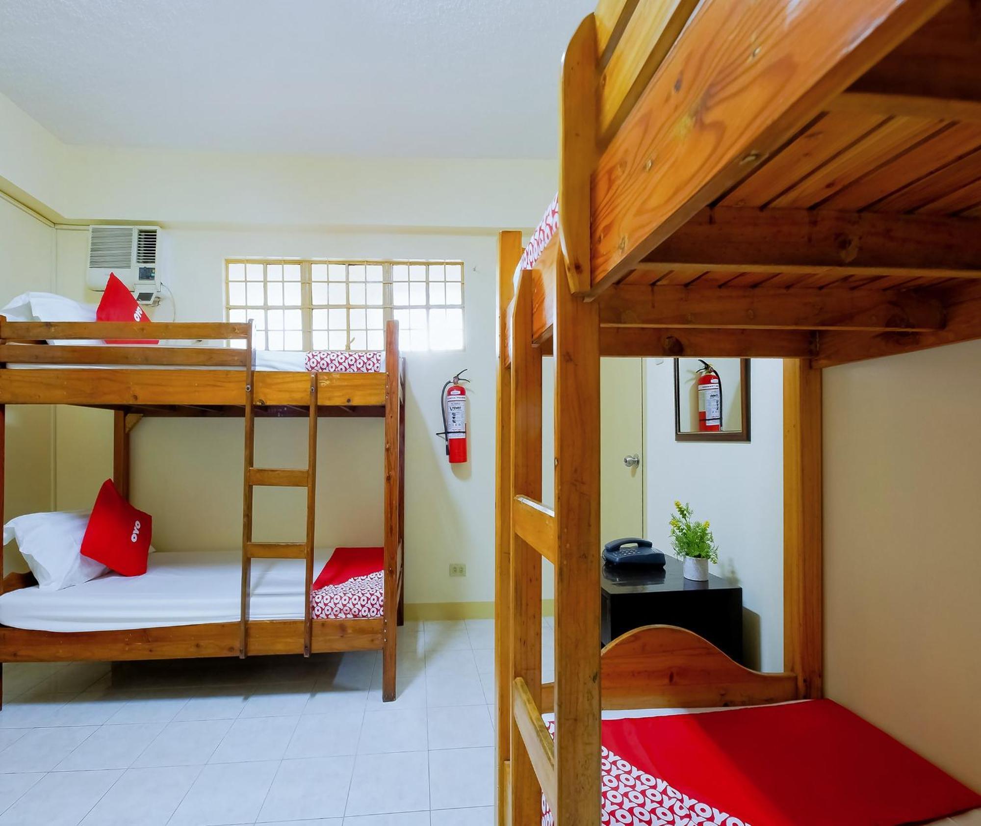 Oyo 840 Orangenest Apartelle Manila Kültér fotó